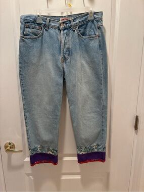 LONDONJEAN Light Blue Cropped Jeans with Purple & Red Cuff